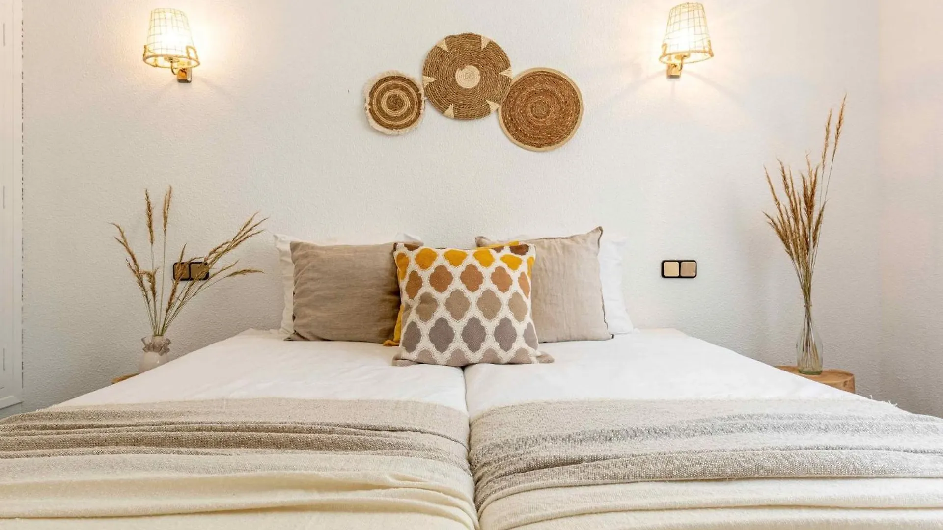 Holiday Home Sol By Interhome Les Tres Cales