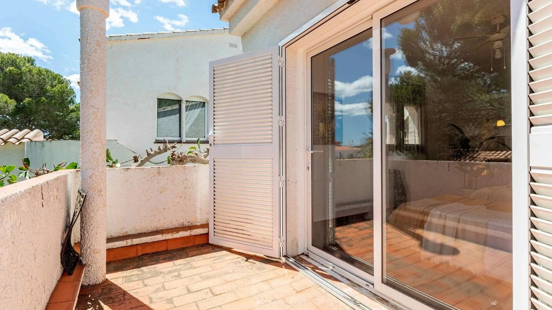 Holiday Home Sol By Interhome Les Tres Cales Spanien