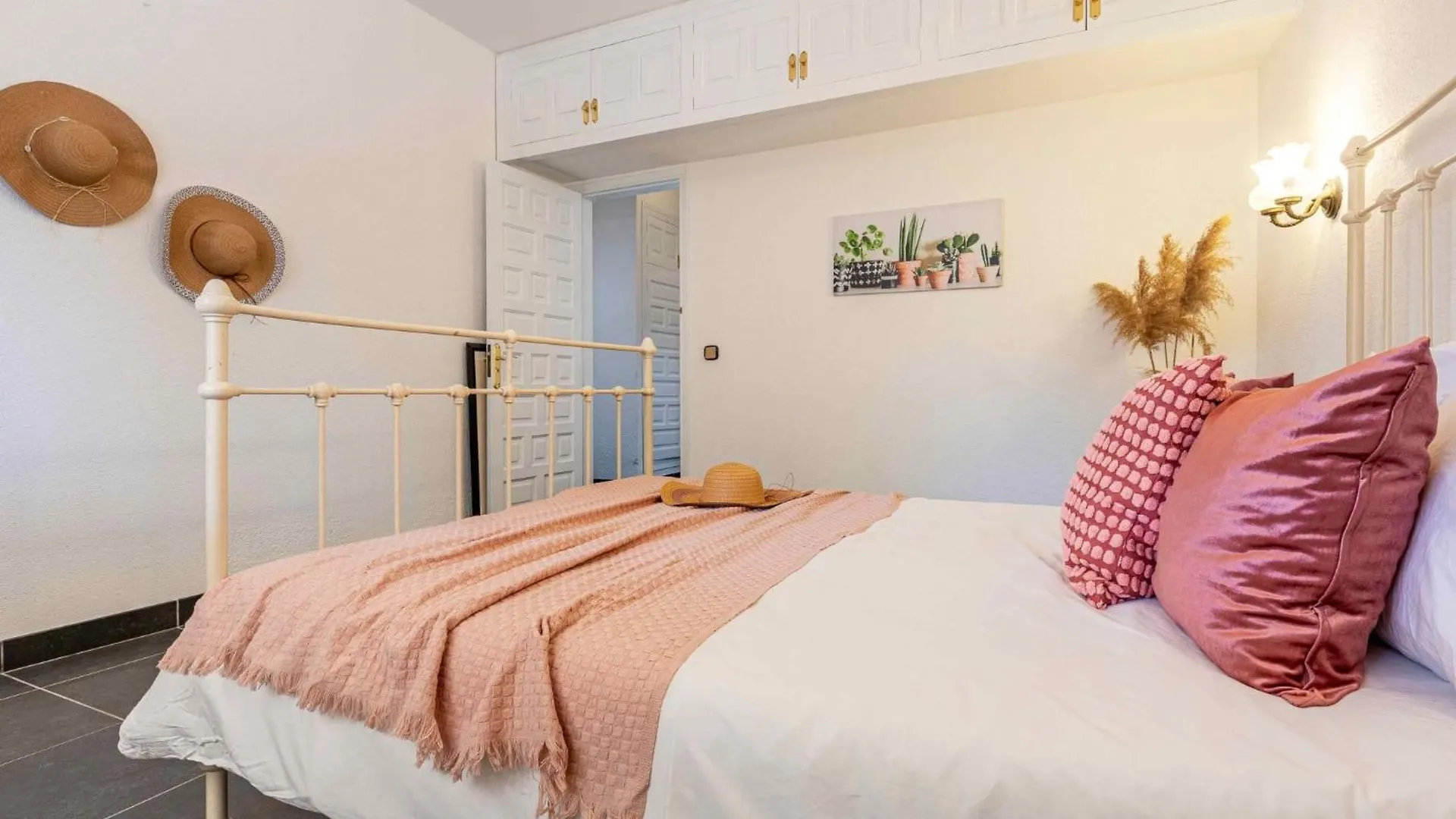 Holiday Home Sol By Interhome Les Tres Cales