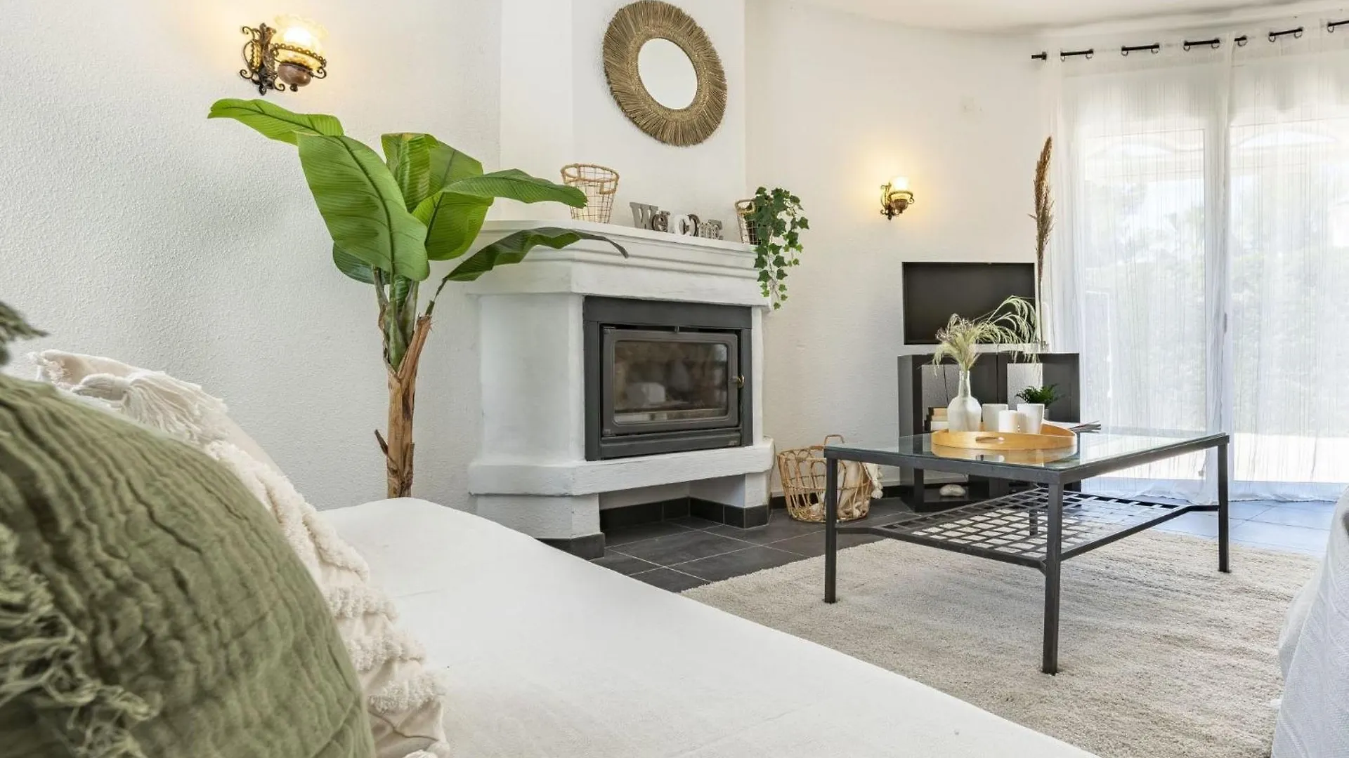 Holiday Home Sol By Interhome Les Tres Cales