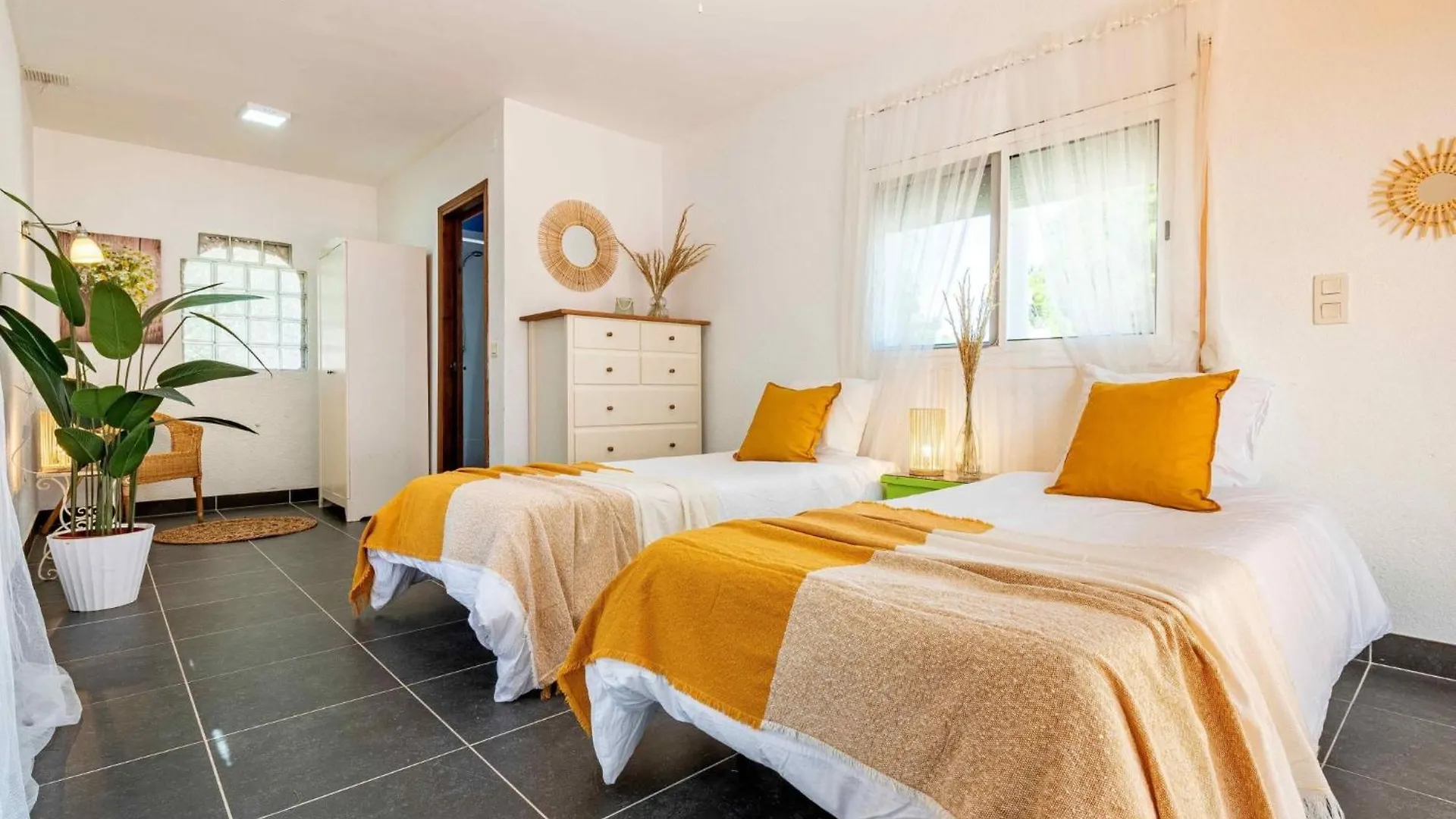 Holiday Home Sol By Interhome Les Tres Cales