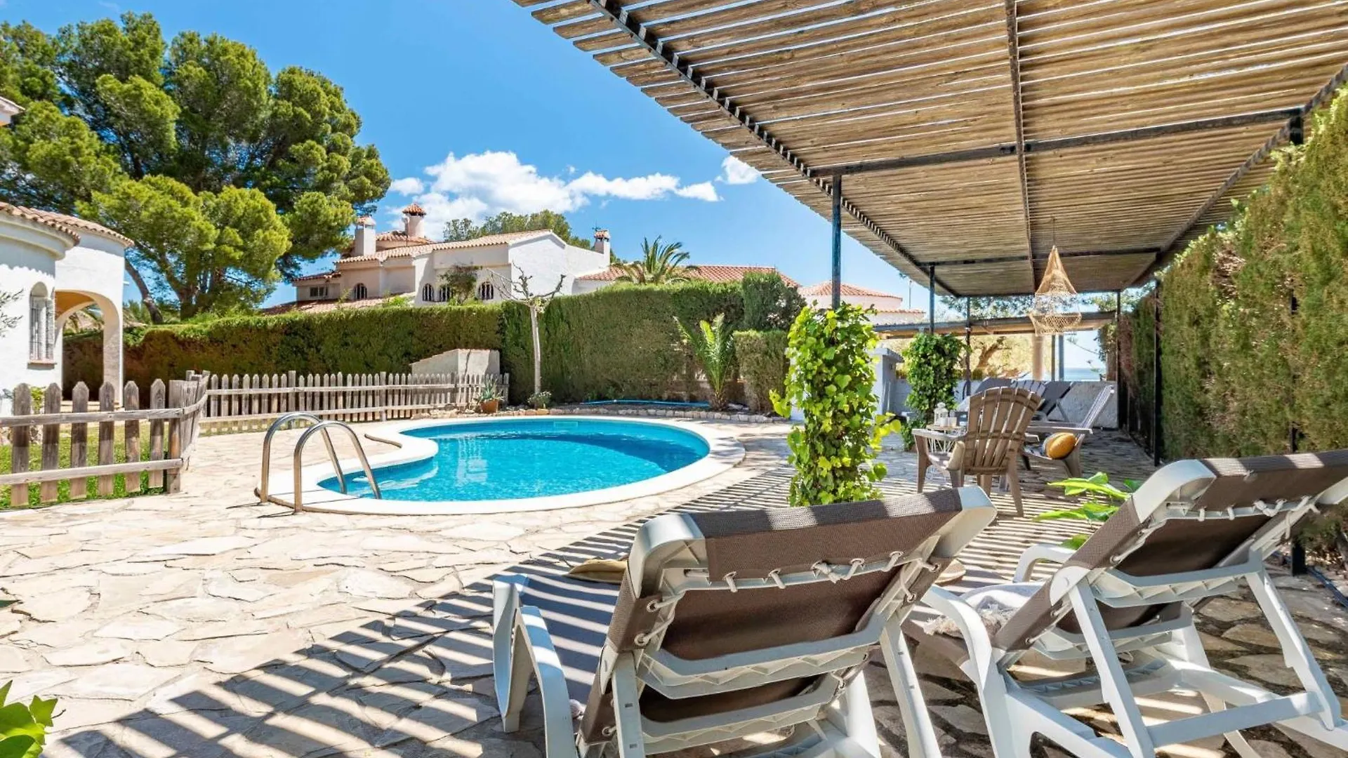 Holiday Home Sol By Interhome Les Tres Cales