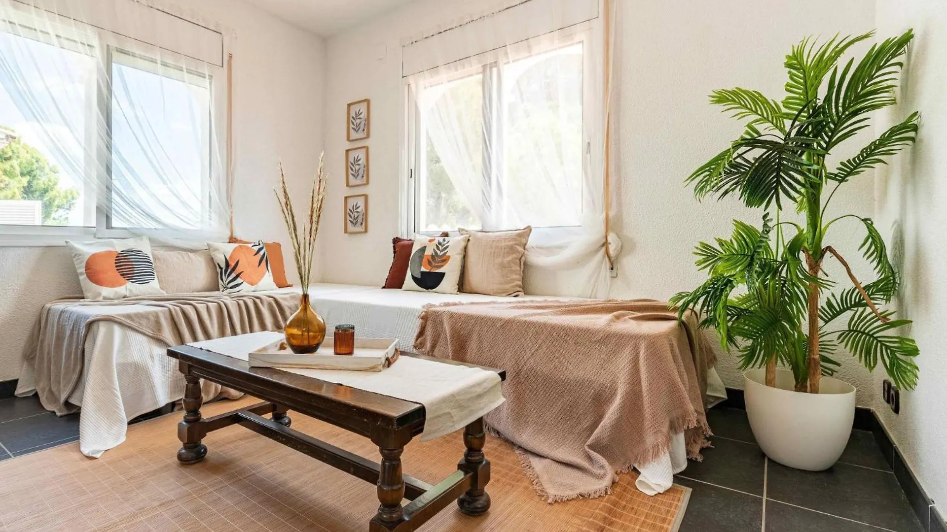 Holiday Home Sol By Interhome Les Tres Cales スペイン